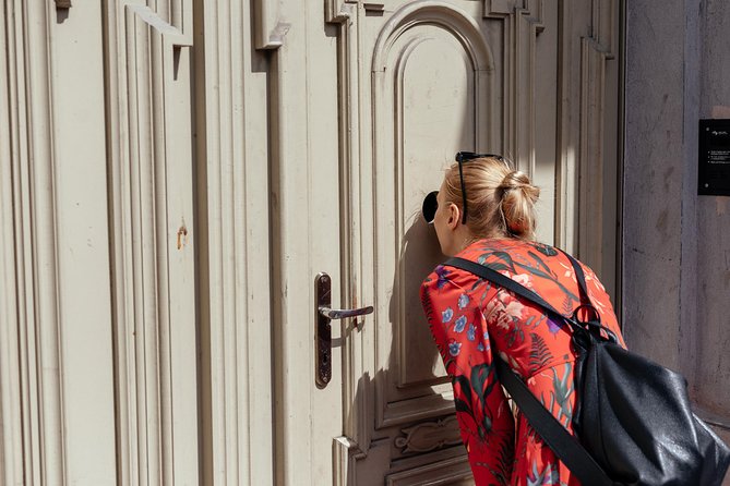 Off the Beaten Track in Warsaw: Private City Tour - Visiting the Basilica of St. Michael and St. Florian