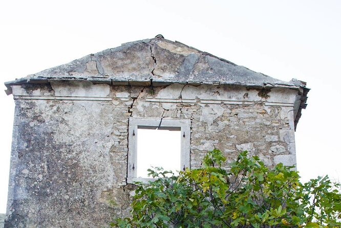 Old Perithia the Ghost Town and Northeast of Corfu - Walking Through History: What to Expect at Old Perithia
