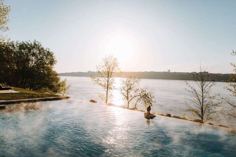Old Quebec: Nordic Spa Thermal Experience - Visiting Strøm Nordic Spa in Old Quebec: Prime Location and Accessibility