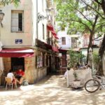 "Old Town" Private Guided Tour on Bike, E-Bike or E-step - Exploring Valencia’s Roman Foundations at Plaza de la Virgen