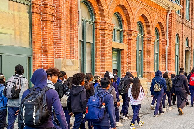 Old Town Toronto and Saint Lawrence Market Walking Tour - Meeting Point and Tour Duration