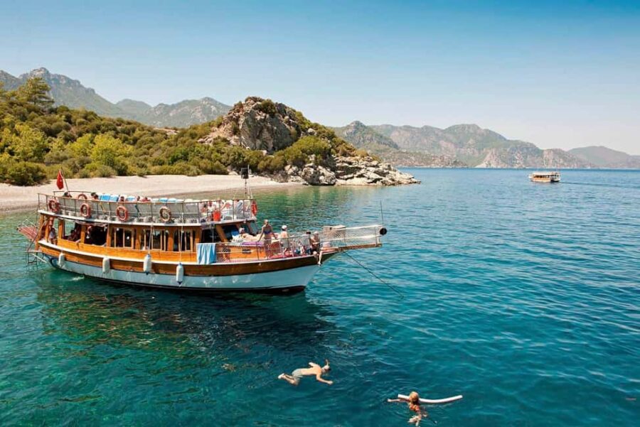 Olympos : Daily Islands Boat Trip with Lunch - Exploring Porto Ceneviz: The Pirate Cove