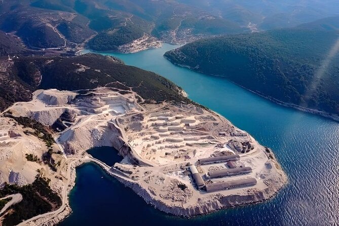 Omi: Half Day Boat Trip to Bra Island with Lunch - Departure Details and Practicalities from Omi