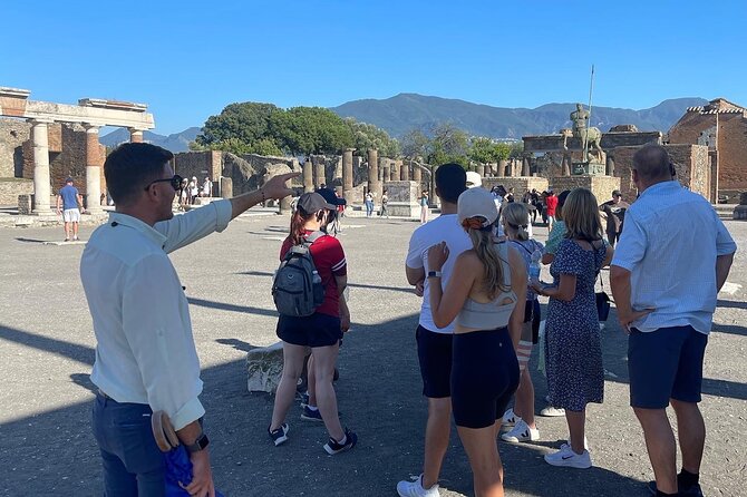 Once upon a time Pompeii 2 and a half hour tour - The Tour Starts at Pompeii Parking Zeus