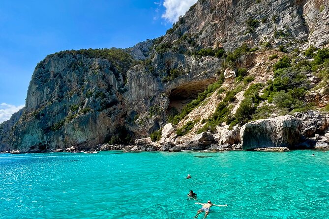 One day tour on the coast of Baunei - The Allure of Cala Mariolu