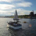 One Hour Social Sightseeing Cruise - BYOB! - Highlights of the Lake Union Sights