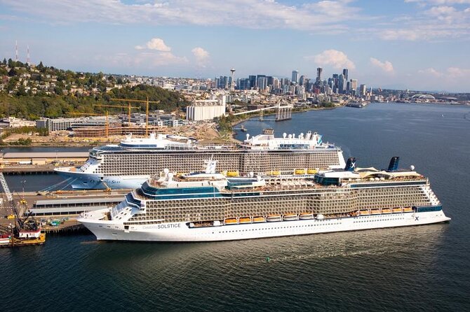 One-way Private Airport Shuttle to or from Seattle Tacoma Airport - What Makes This Airport Shuttle Stand Out in Seattle