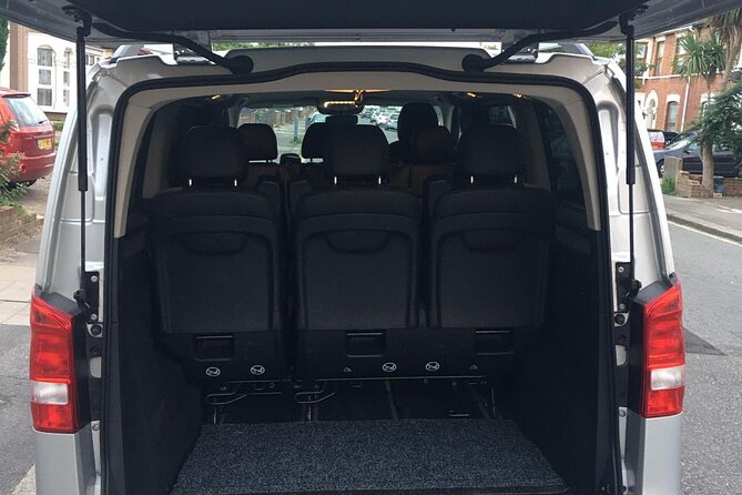 One Way Taxi Transfer from Southampton Port to Heathrow Airport - How the Service Starts at Southampton Port