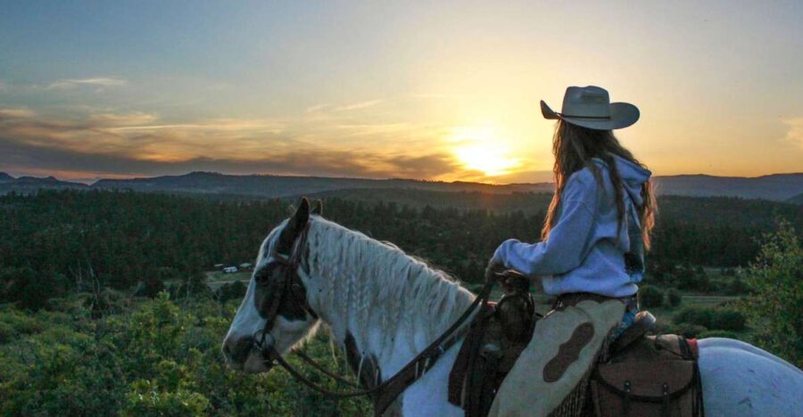 Orderville: Checkerboard Evening Shadow Horseback Ride - Meeting Point and Logistics at Zion Ponderosa Ranch Resort