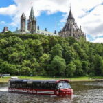 Ottawa: Bilingual Guided City Tour by Amphibious Bus - Landmark Highlights on Land Tour