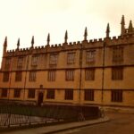 Oxford PRIVATE Pub and City Evening Walking Tour - Visiting the Famous Turf Tavern and Other Pubs