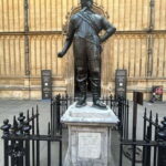 Oxford University Tour - Starting Point at Ship Street and the Jericho Cheese Company