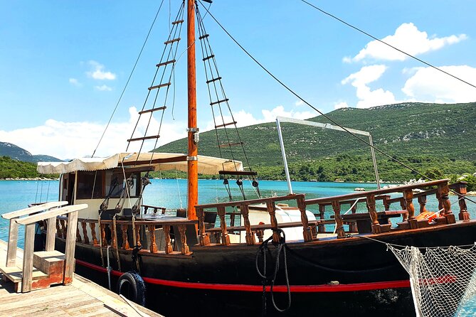 Oyster farm experience private day trip from Dubrovnik - Scenic Viewpoint near Majkovi Offers a Panoramic Start