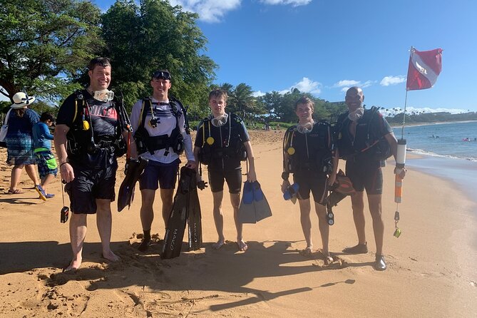 PADI Scuba Lesson and Shore Dive in Maui - Convenient Meeting Point at Kahekili Beach in Lahaina