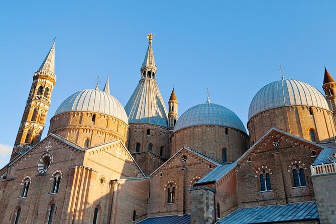 Padua City Sightseeing Walking Tour of Must-See-Sites with Local Guide - Visiting Sant’Antonio and Its Basilica