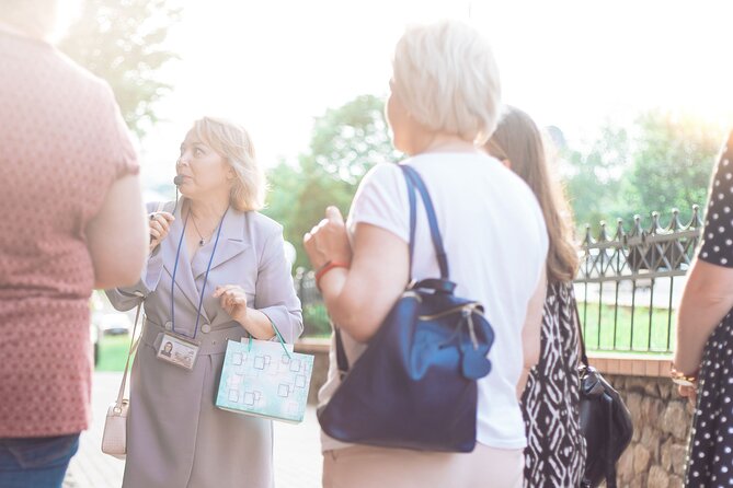 Paducah Quilt Festival 2 Day Private Tour April 23, 2025 - Two Days of Quilt Festival Excitement in Paducah