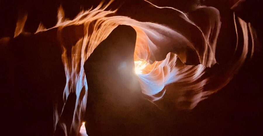 Page: Lower Antelope Canyon Guided Tour - How the Tour Begins with a Short Walk to the Canyon Entrance