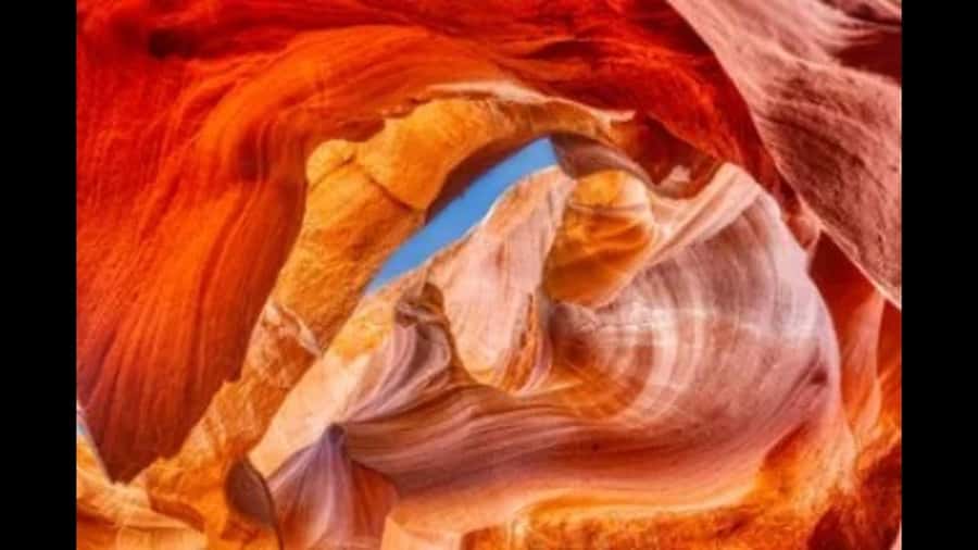 Page: Wind Pebble Canyon Guided Hike - The Starting Point and Transportation