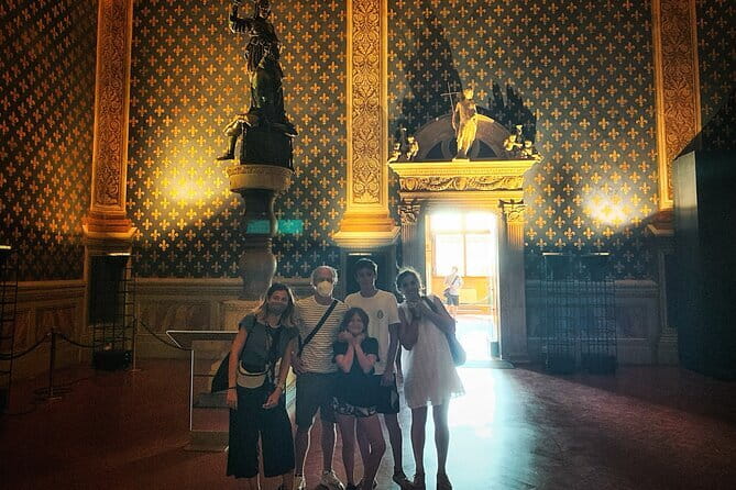 Palazzo Vecchio Tales - into Medici's secrets and mythology simbols - The Significance of Palazzo Vecchio in Florence