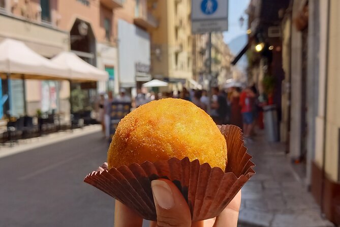 Palermo Sicilian Street Food Tour: Small Group by Do Eat Better - First Stops: Classic Sicilian Street Food Introductions