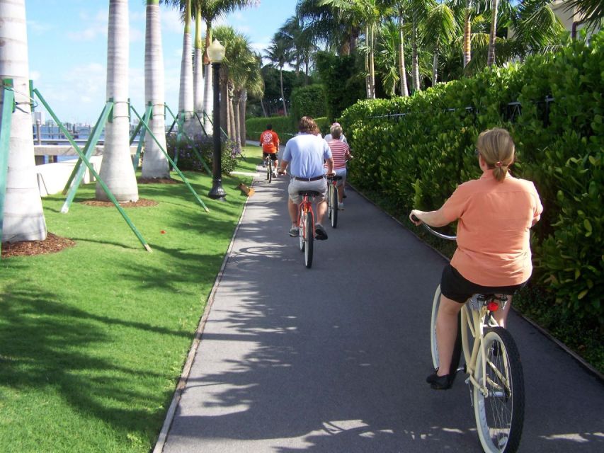 Palm Beach: Historical Bicycle Tour of Palm Beach Island - Starting Point at Royal Poinciana Plaza and Bike Fitting