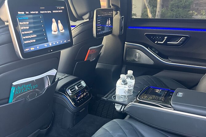 Palm Springs Premier Black Car and Airport Limousine Service - Fleet and Comfort Features