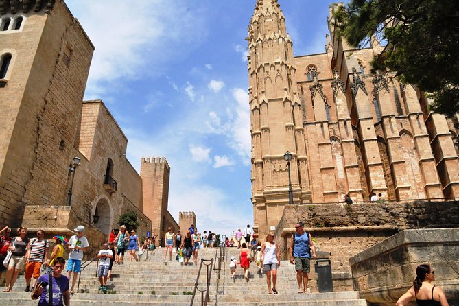 Palma de Mallorca Sightseeing Day Tour - Visiting Palmas Top Sights and Landmarks