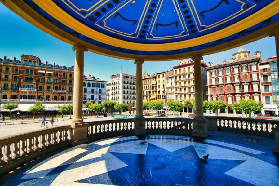 Pamplona: Private Guided Walking Tour - Starting Point in Pamplona’s Old Quarter