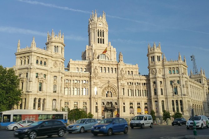 Panoramic Private Tour Madrid with hotel pick up - Top Stops Include the Fuente de Neptuno and La Cibeles Fountain