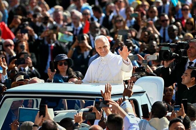 Papal Audience with Pope Leo XIV - How the Tour Secures Your Tickets and Guarantees a Prime Spot