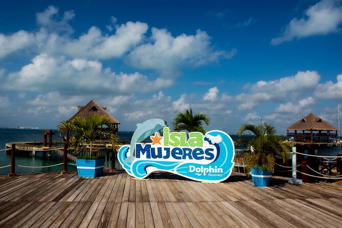 Paradisiacal catamaran to Isla Mujeres tour, includes open bar - Snorkeling at the Clear Waters