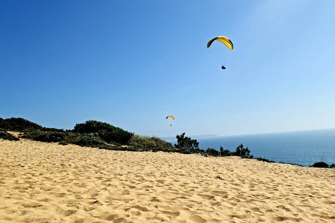 Paragliding Experience near Lisbon - Safety and Guidance: All You Need for a Beginner-Friendly Flight