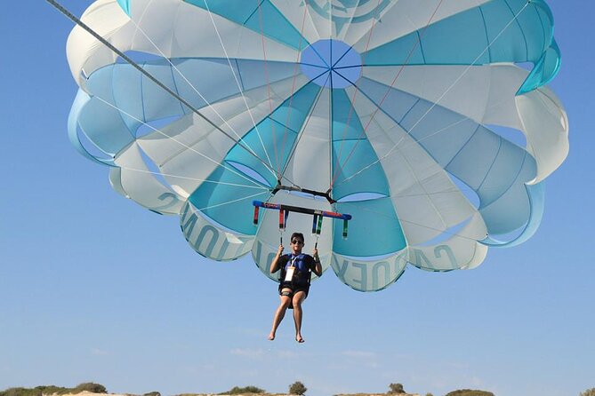 Parasailing Adventure in Los Cabos! Single - What to Expect During the Parasailing Flight
