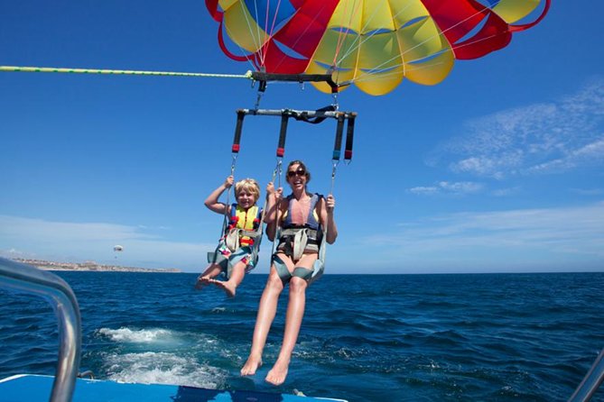 Parasailing Adventure in Los Cabos - How the Cabo San Lucas Weather Supports Parasailing