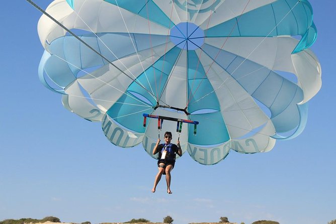Parasailing Los Cabos Adventure - What the Parasailing Experience Entails