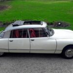 Paris City Tour 2h00 Citroën DS Vintage with Open Roof - The Vintage Citroën DS: Style and Comfort in Paris