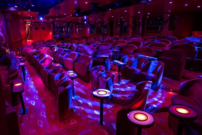 Paris Crazy Horse Cabaret Show - Choosing Your Showtime at Crazy Horse