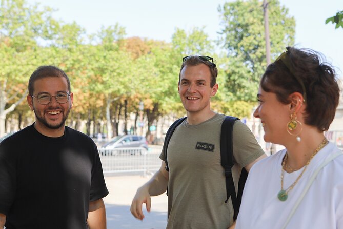 Paris E-Bike Private Tour: Discover the City Highlights in 3hours - Discovering Notre-Dame and Gothic Paris