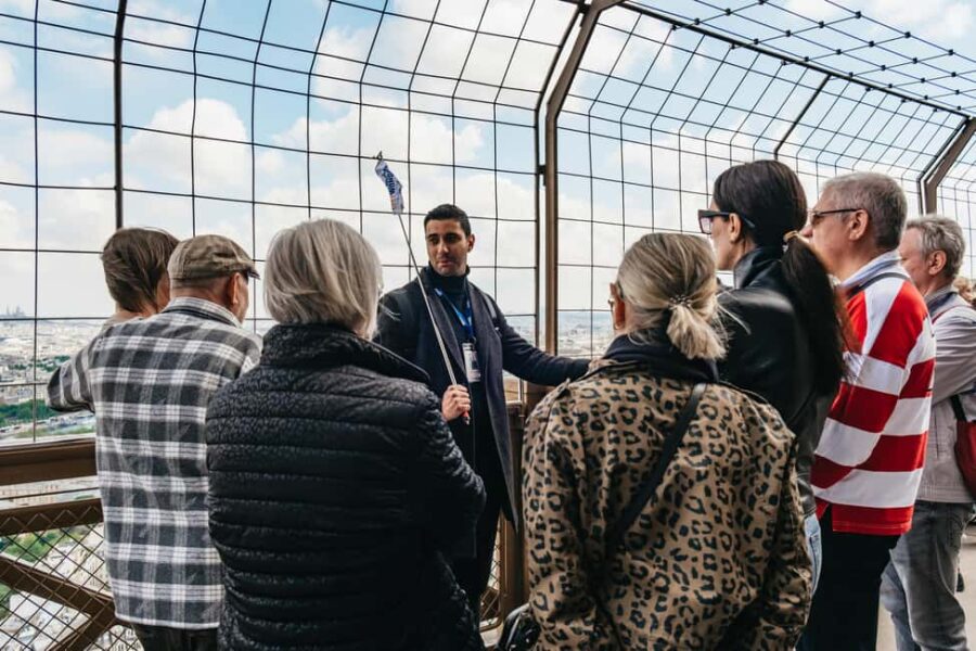 Paris: Eiffel Tower Fully Guided Tour with Summit Option - Meeting Point and How to Find Your Guide
