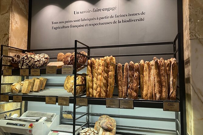 Paris: Le Marais District Guided Walking Tour with Tastings - Starting Point at Place de la République