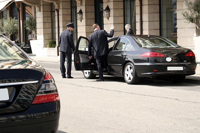 Paris Private Car Service with Driver - Vehicles Tailored for Comfort and Capacity