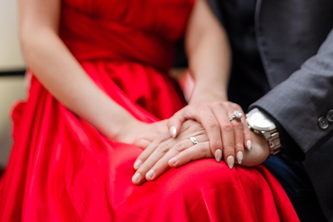 Paris: Professional Flying Dress Photoshoot @jonadress 30 mins - The Handmade Flying Dresses: Colors, Style, and Experience