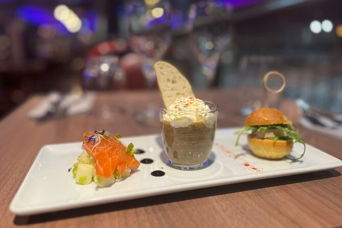 Paris Seine River dinner cruise from Alexandre III bridge - The Dining Experience on the Seine