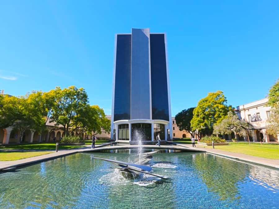 Pasadena: Caltech Guided Campus Tour - Location and Meeting Point at Beckman Auditorium