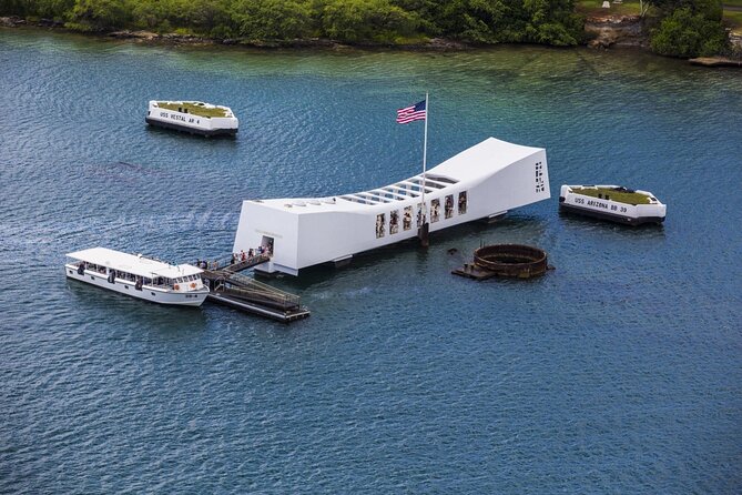 Pearl Harbor USS Arizona and USS Missouri "Private" - Visit Pearl Harbor National Memorial and Learn About WWII