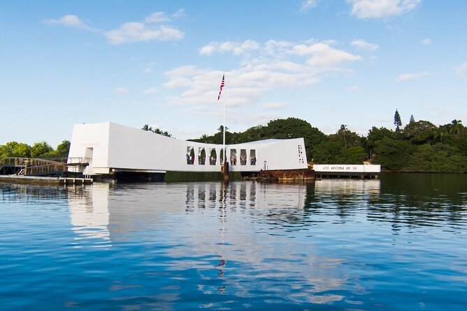 Pearl Harbor, USS Arizona & Hawaiian History Small-Group Tour - Honolulu’s Historic and Cultural Landmarks
