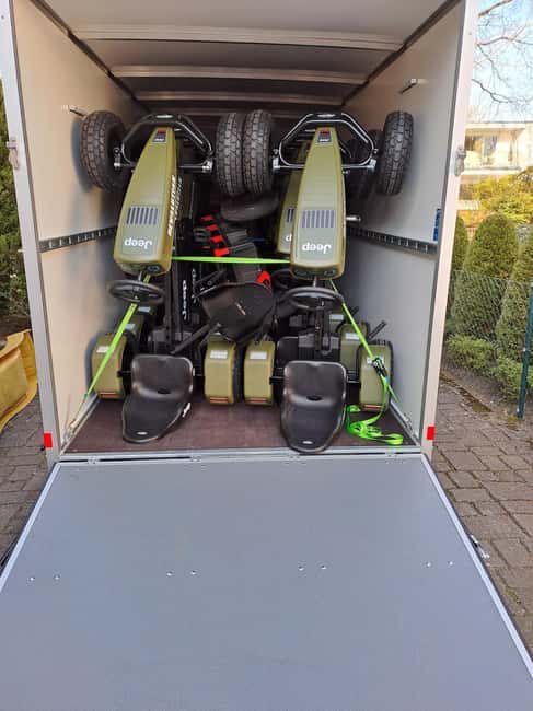 Pedal GoKart Tour in Volkspark Hamburg Altona - Starting Point and Parking at Volkspark Hamburg