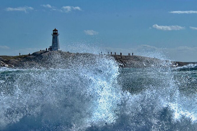 Peggy's Cove - Exploring Peggy’s Cove: The Iconic Lighthouse and Fishing Village