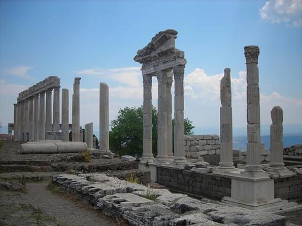 Pergamon Tour - Starting Point: Bergama’s Historical Significance
