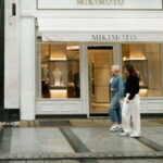 Personalised Shopping Tour with Expert Fashion Stylist - The Luxury Start: Central London Pick-up and Drop-off